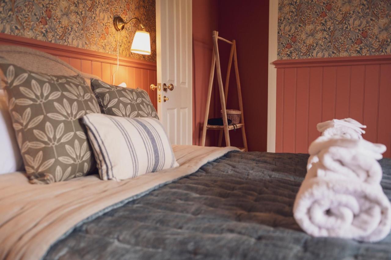 Ullinish House Bed & Breakfast Exterior photo
